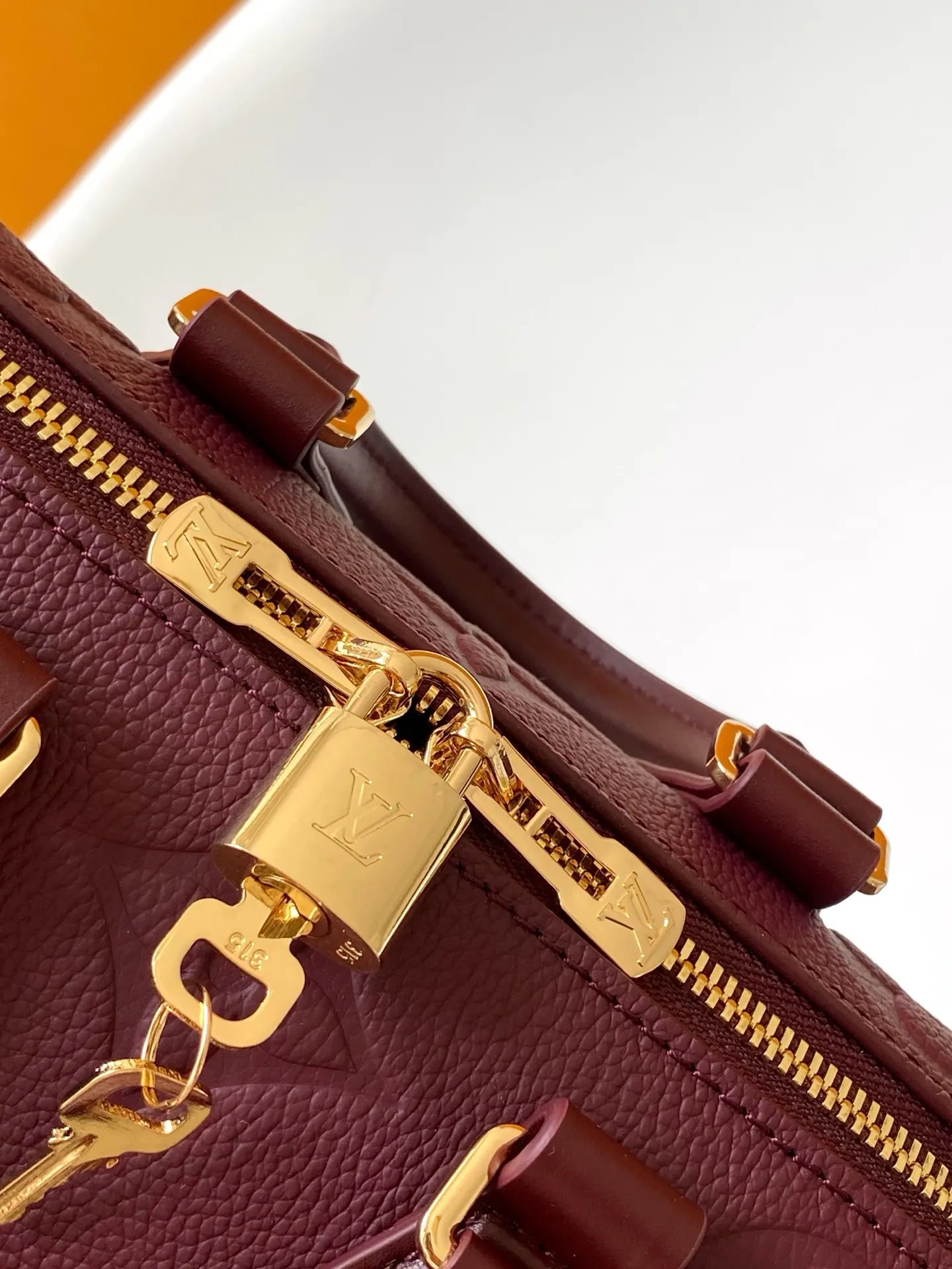LV 黑灰配色 旅行包 大容量出行款｜ORBUYBAG 岚奢包高端时尚精品