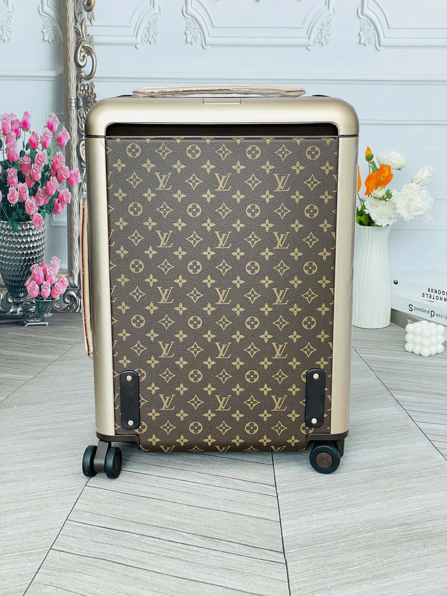 LV 老花 帆布 行李箱 旅行拉杆款 輕便出行款(數字9) LV 老花 帆布 行李箱 旅行拉杆款 輕便出行款(數字9)