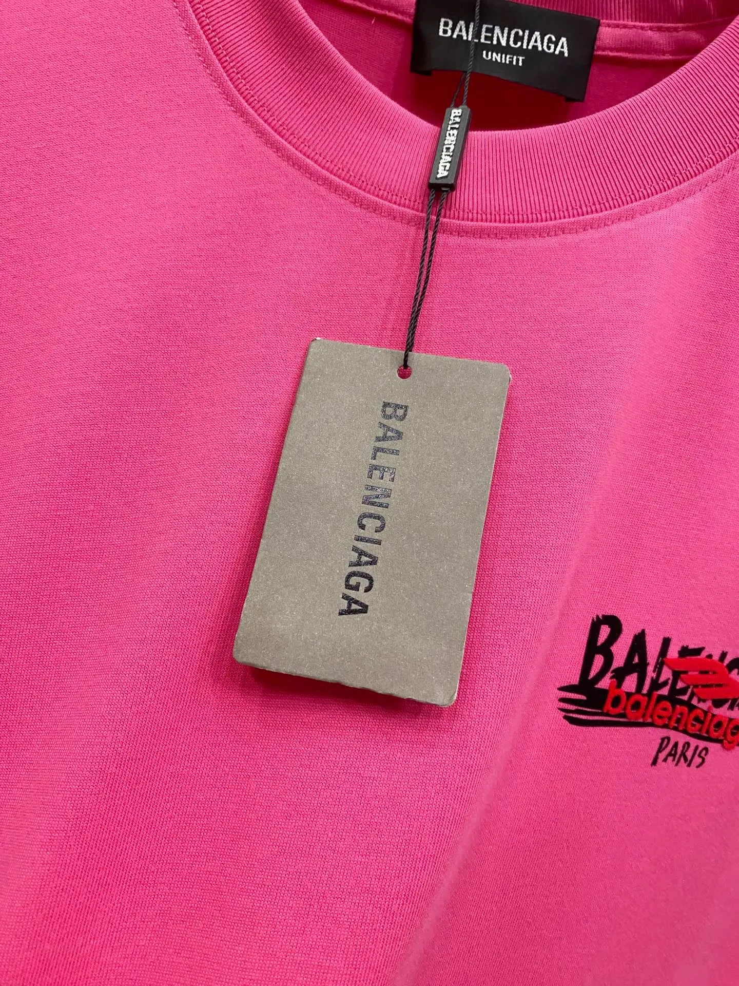 Balenciaga 塗鴉字母印花圓領短袖T恤 玫紅