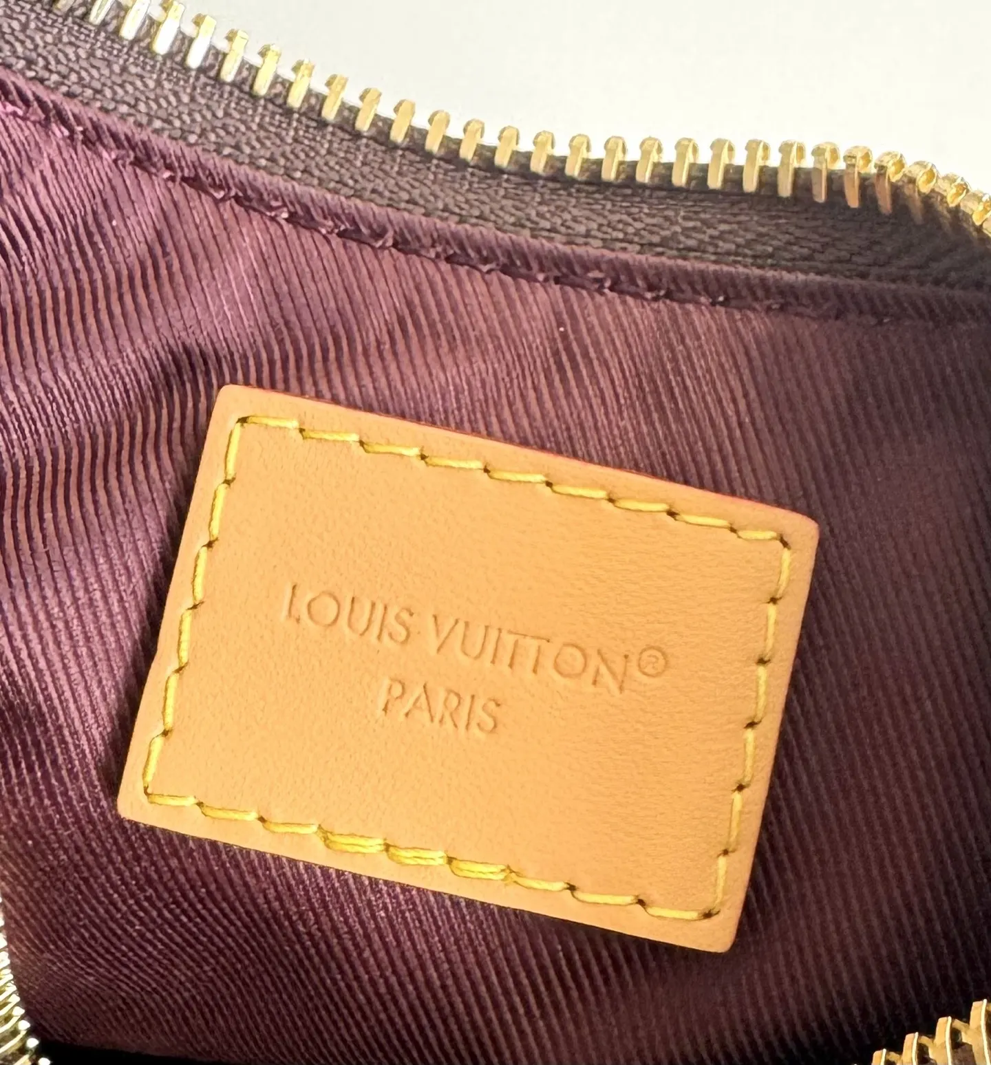 Louis Vuitton Boulogne Monogram 手提包