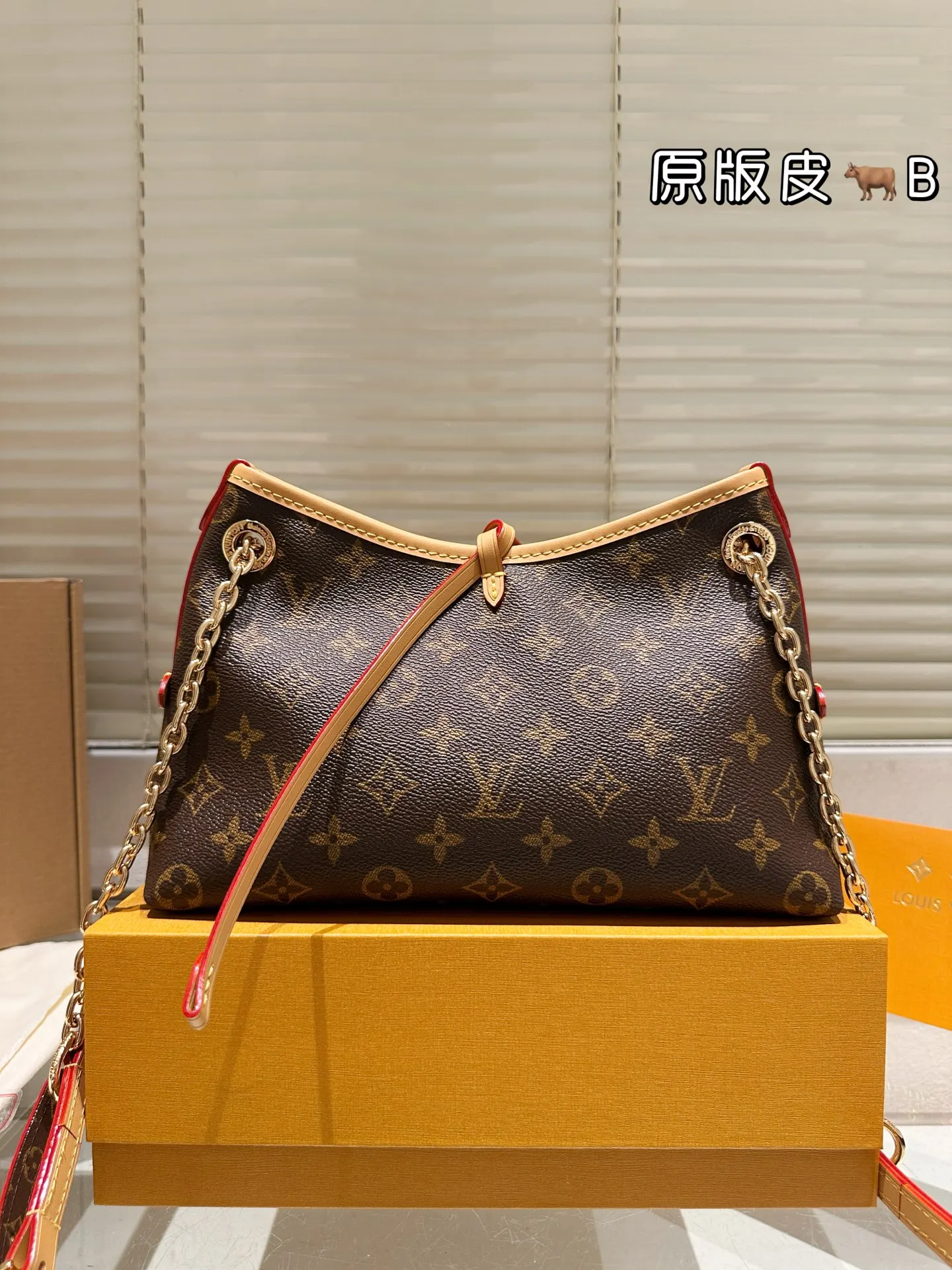 Crossbody Bag Lightweight Leather