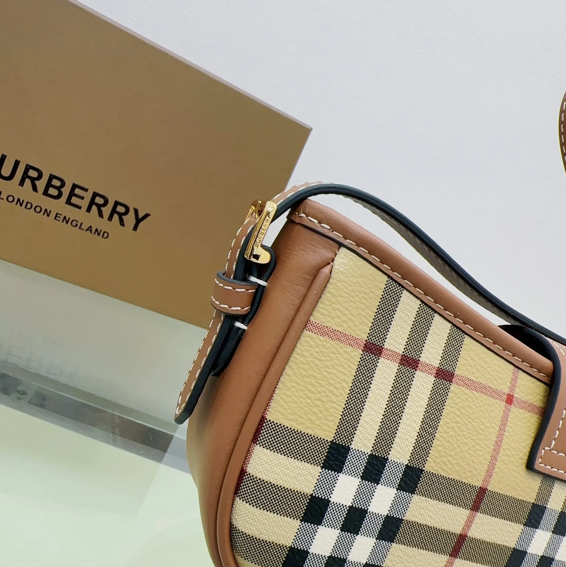 Burberry 腋下包 復古腋下背款