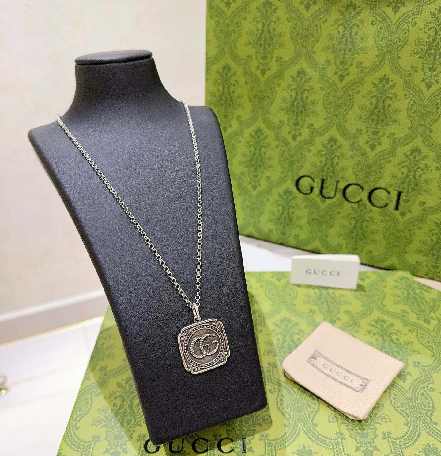 Gucci 鏈條包 單肩斜挎