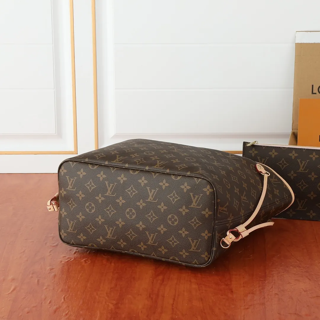 LV Neverfull 帆布 手拿包 精致手拿款