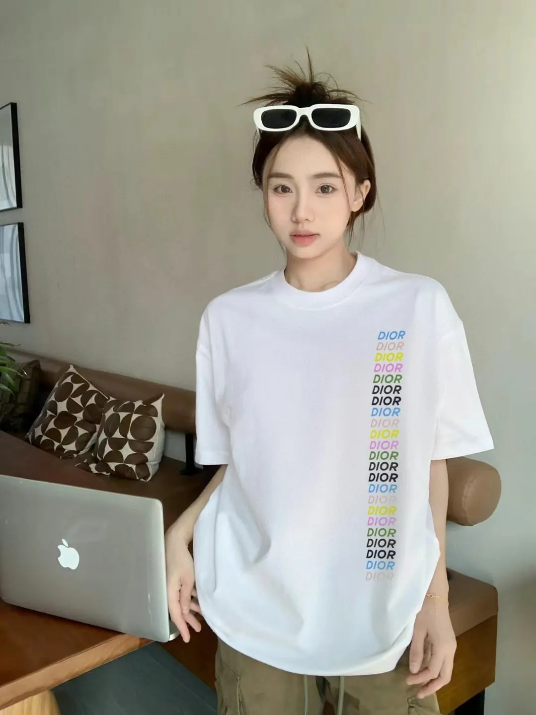 Dior 黑色竖条印花短袖T恤 个性