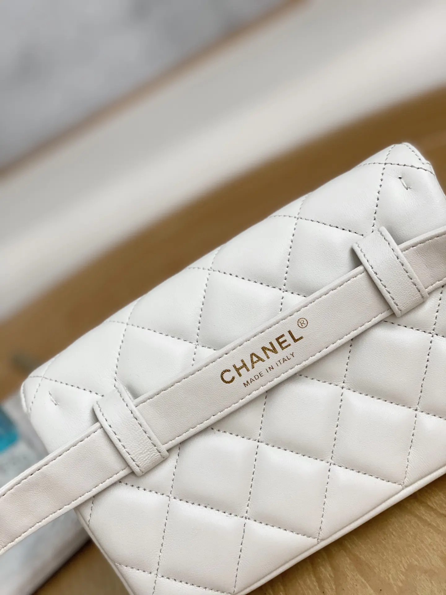 CHANEL 羊皮 真的是美的不要不要的 各种喜欢难以言表 腰包 休闲腰包款