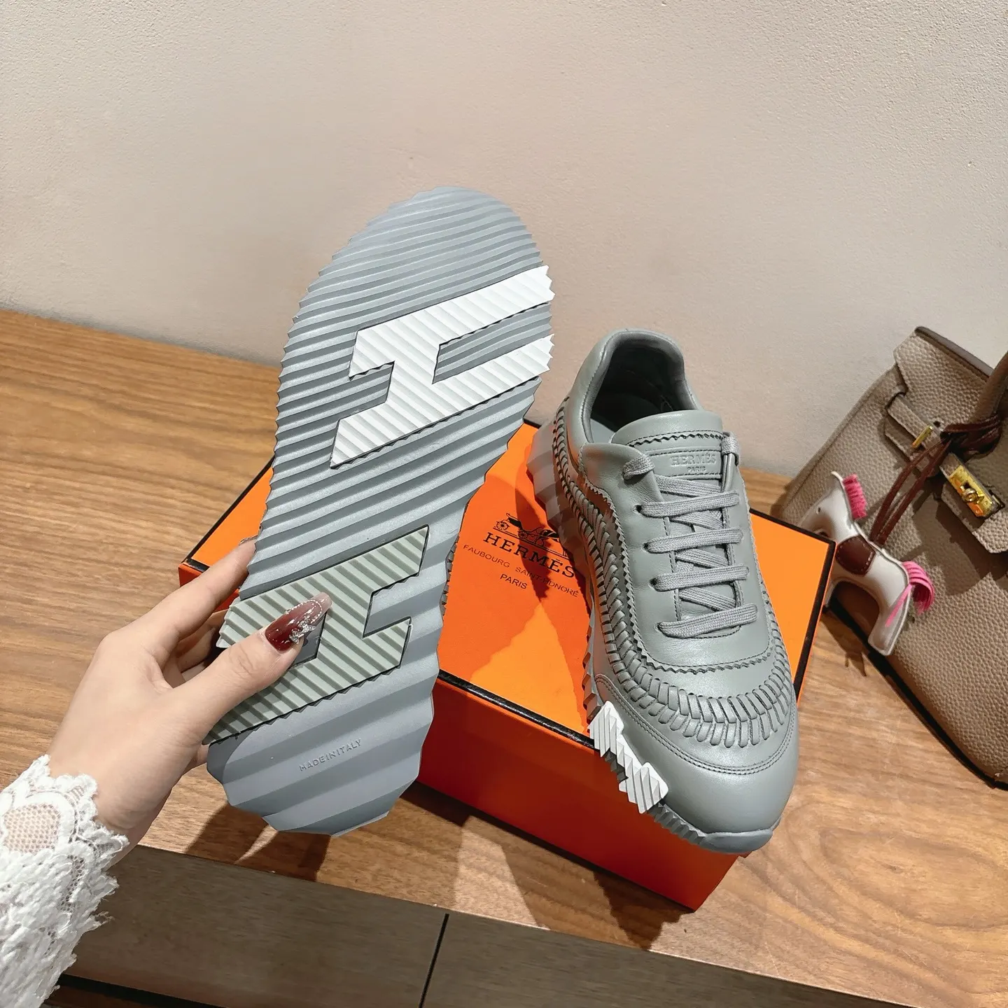 Hermès SS 运动鞋(數字9) Hermès SS 运动鞋(數字9)
