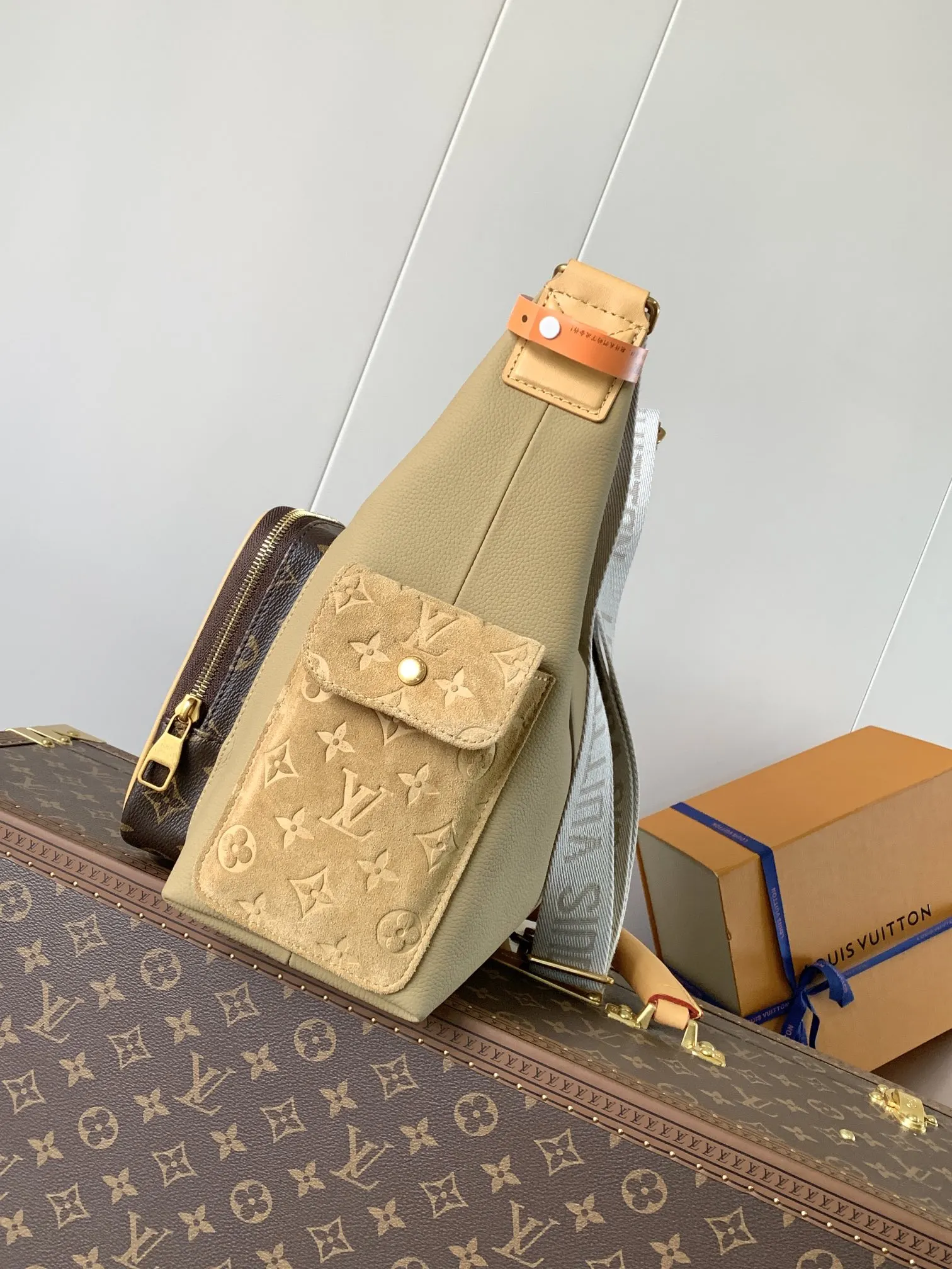 Louis Vuitton Monogram Crossbody Bag | ORBUYBAG