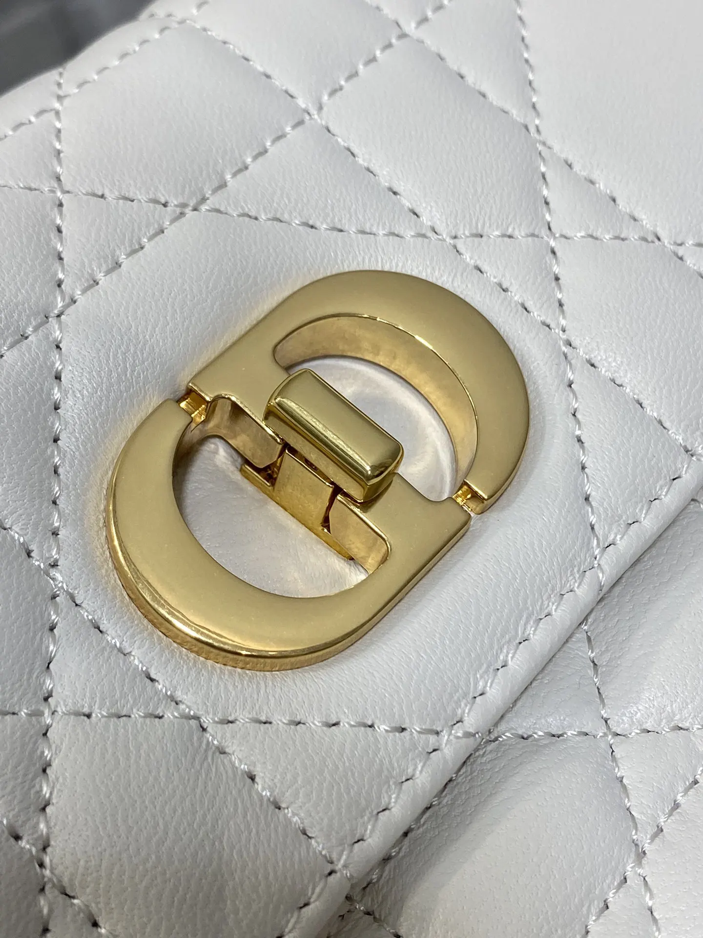 Dior Cannage藤格纹 链条包 手提斜挎