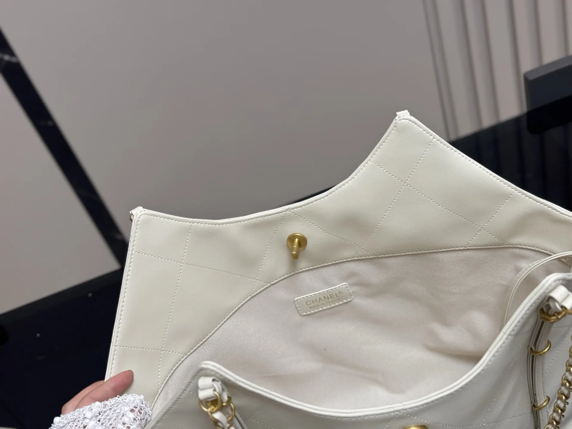 Chanel Tote Bag