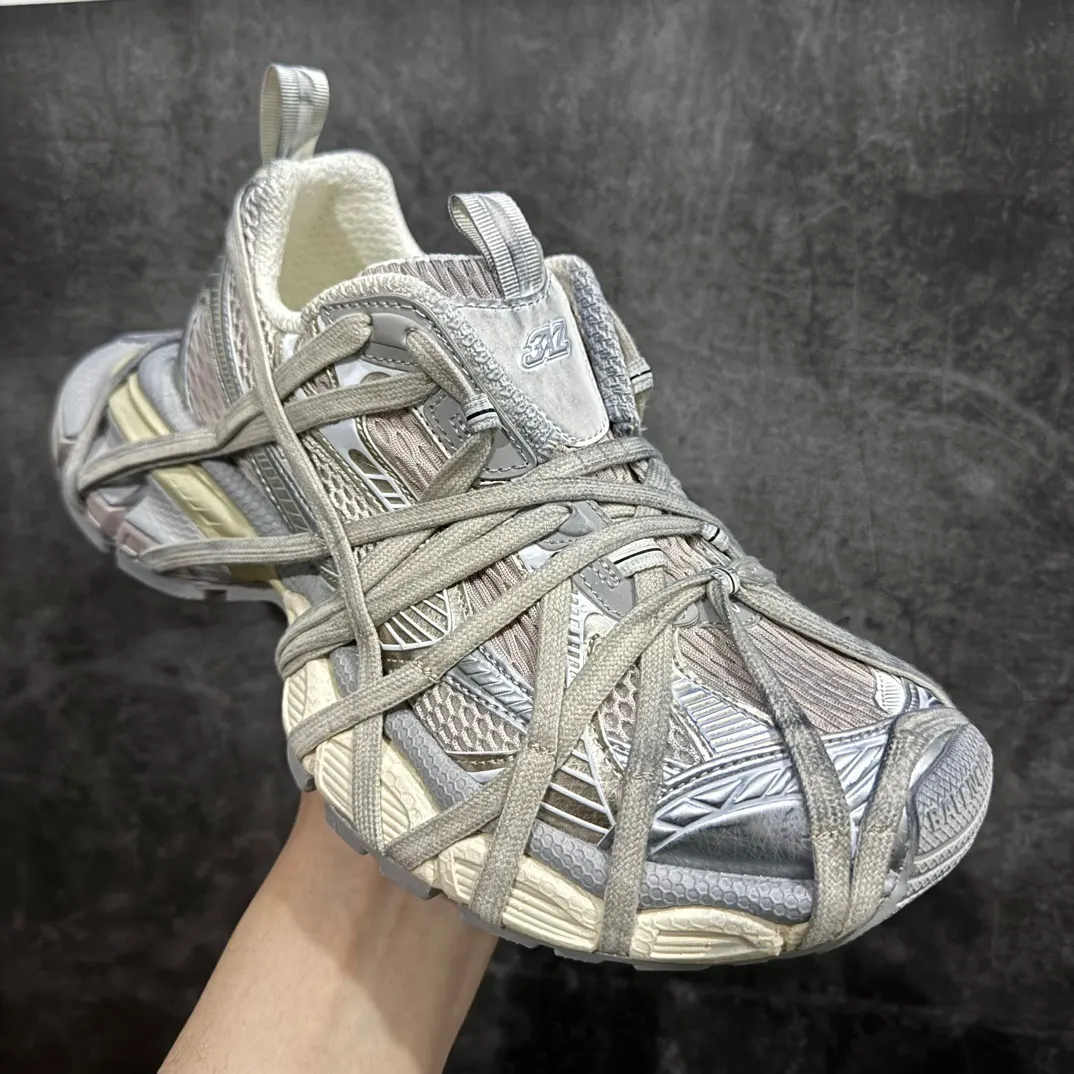 Balenciaga 3XL 运动鞋