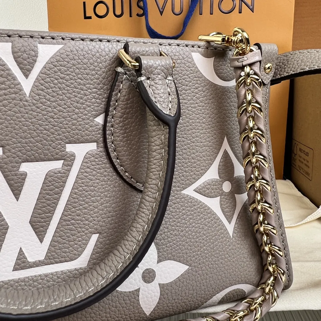 Louis Vuitton Tote Bag