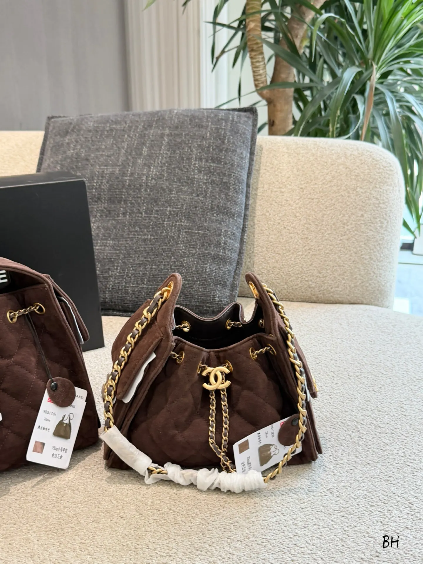 Chanel Brown Chain Bag Image 9 Chanel Brown Chain Bag Image 9