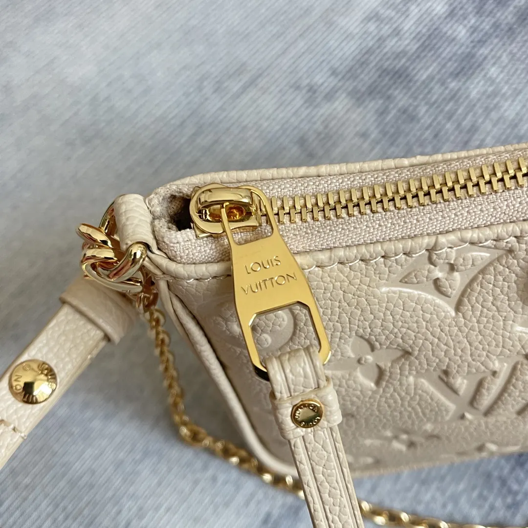 Black White Chain Bag