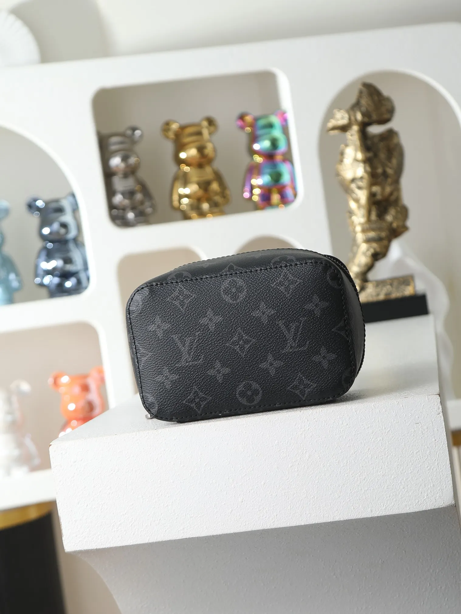 Louis Vuitton Suitcase Travel Lightweight Leather