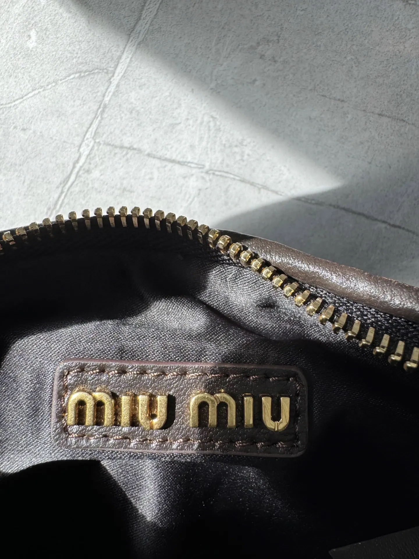 羊皮 復古 M家 手袋 采用进口小羊皮经 手提包 通勤手提款