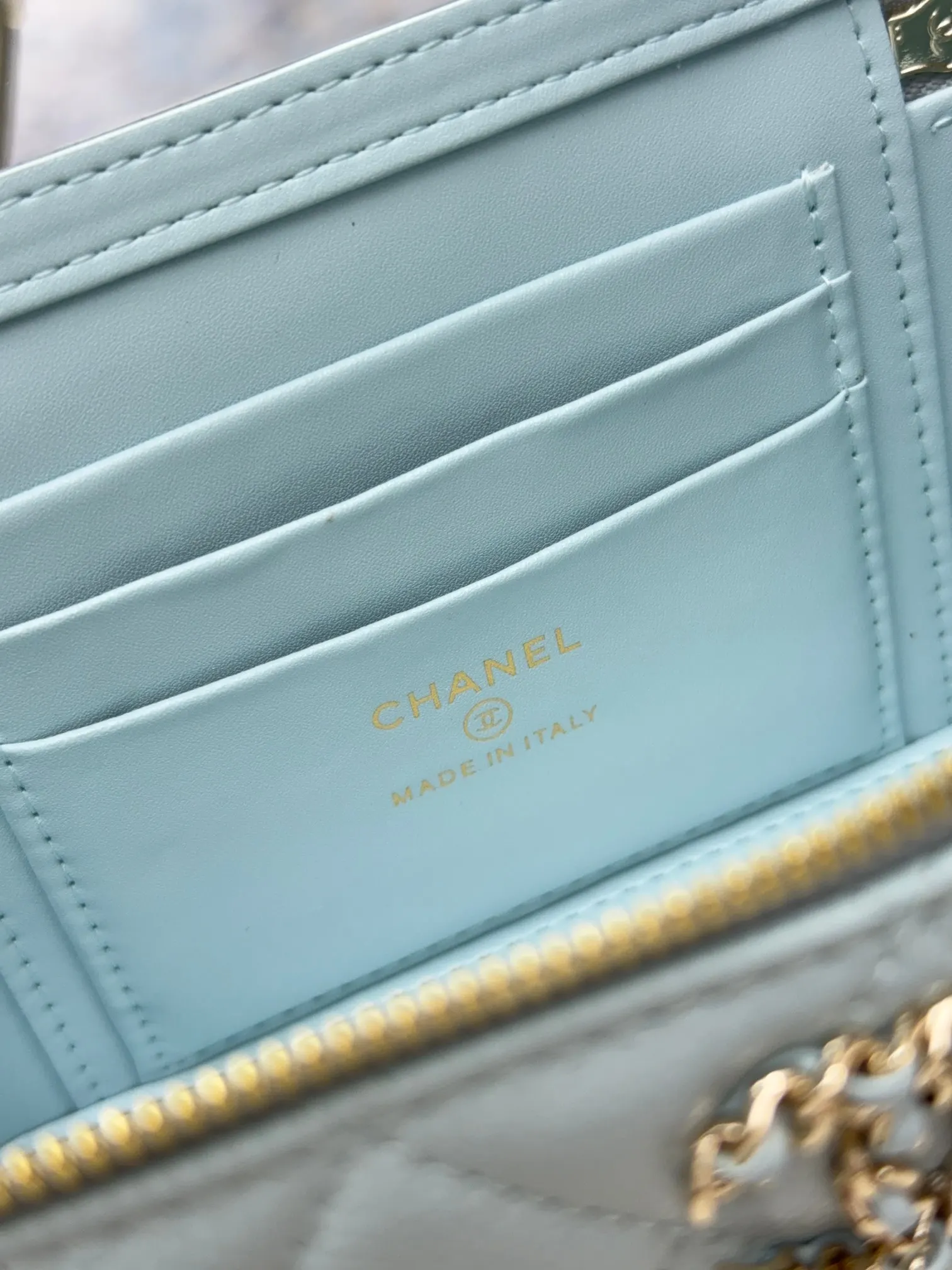 Chain Bag Leather