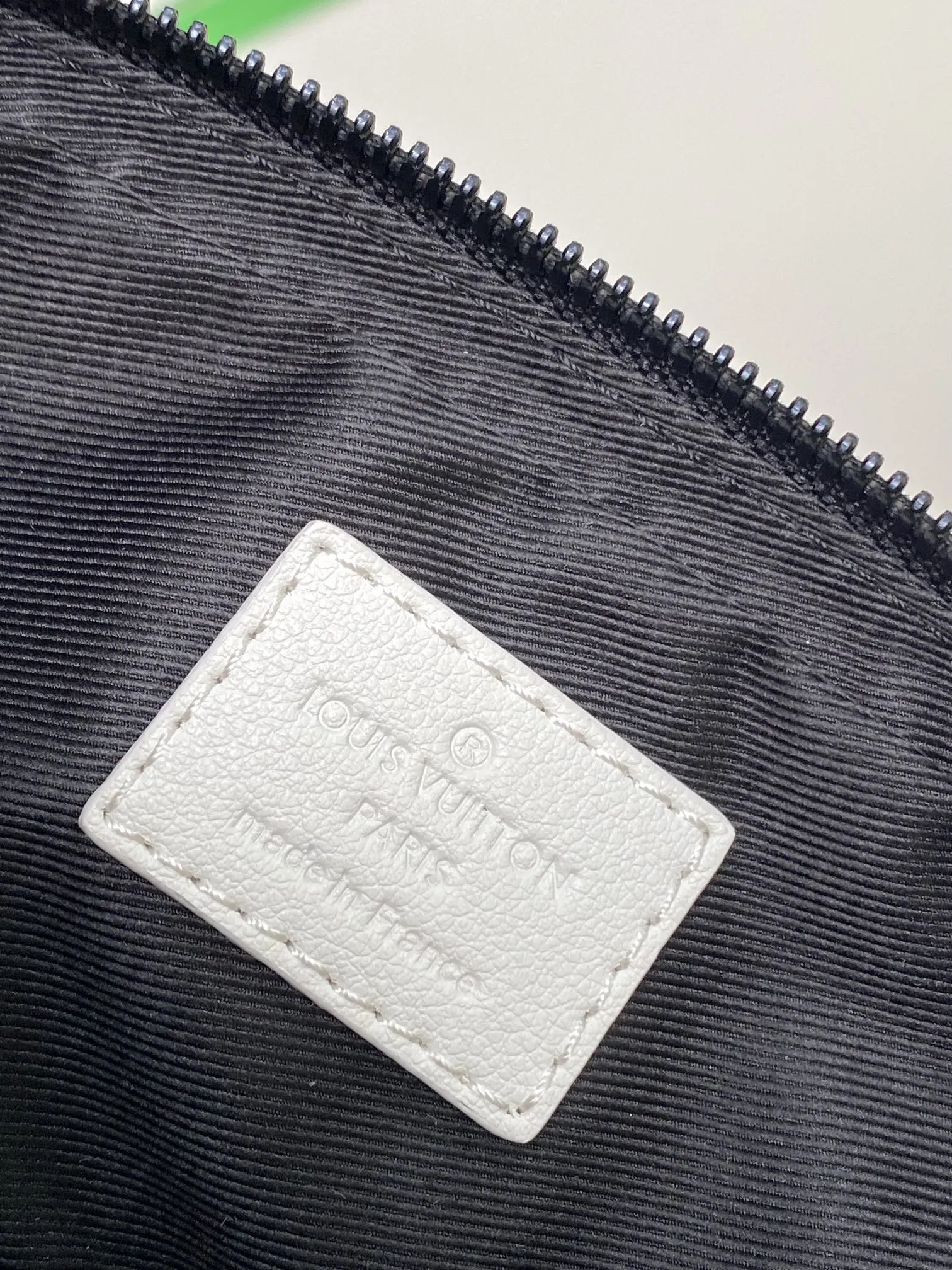 Louis Vuitton M83383 Monogram 手提包