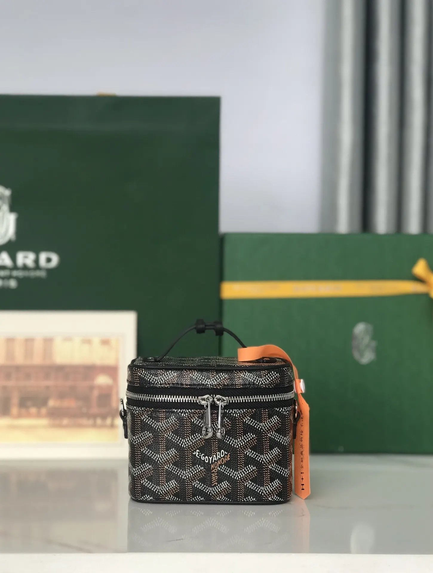Goyard 斜背包 輕便斜挎款
