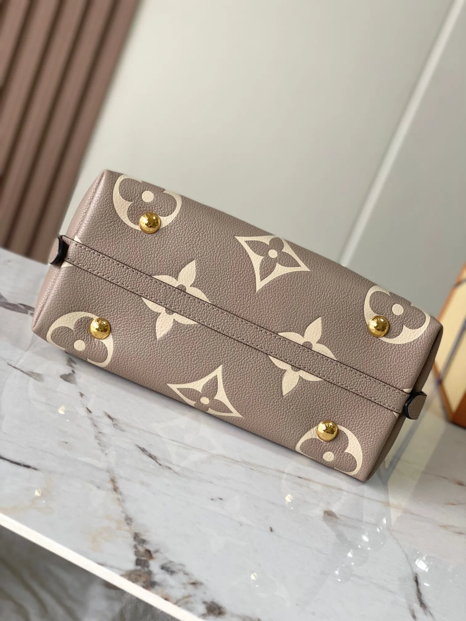 CarryAll Mo手拿包 精致手拿款