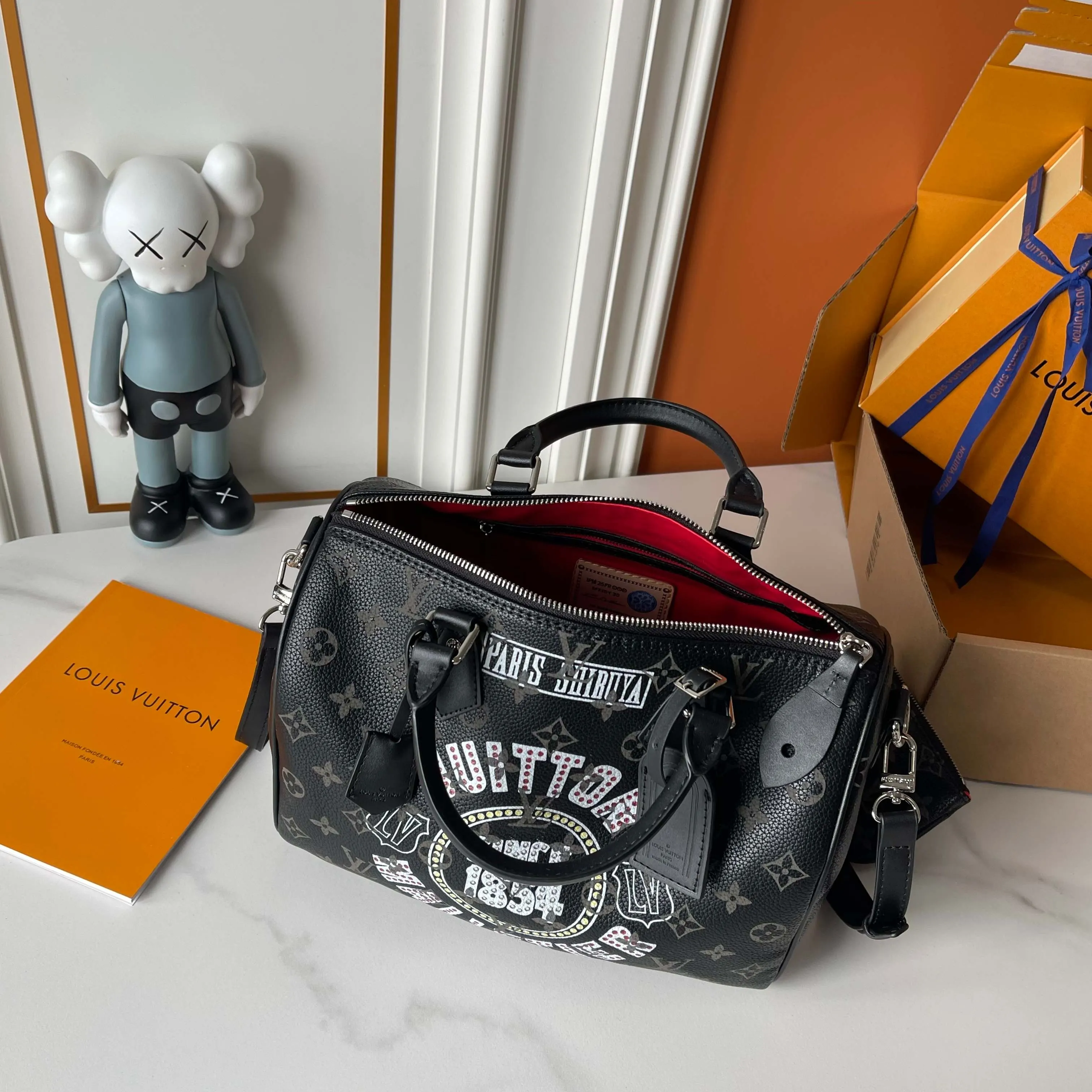 LV Speedy 羊皮 旅行袋 大容量旅行款(數字9) LV Speedy 羊皮 旅行袋 大容量旅行款(數字9)