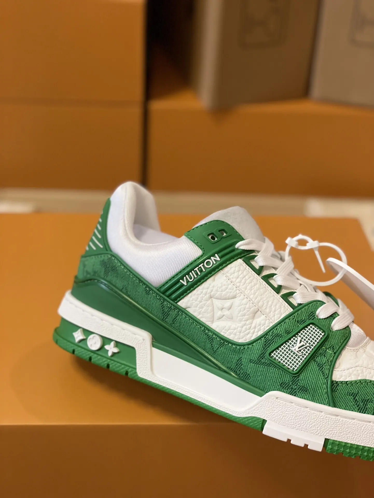 Louis Vuitton 运动鞋