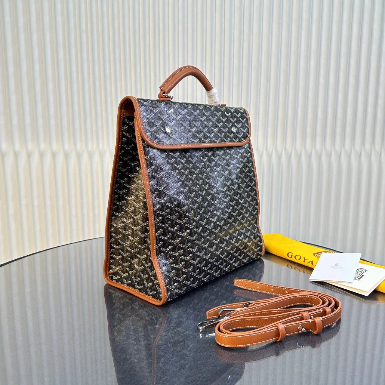 Goyard 外出旅行时请一定记得带上 Saint Léger 因 旅行包 大容量旅行款