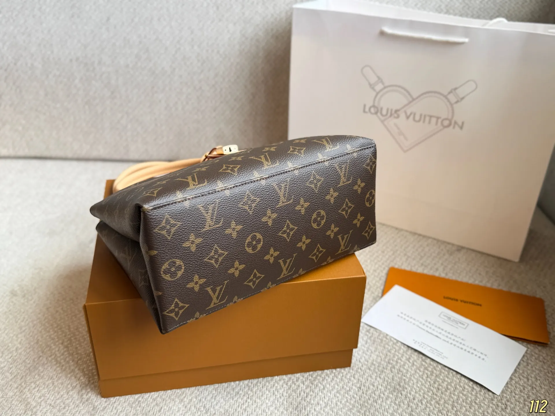LV 重金钢五金 变频 托特包 轻 大容量托特款