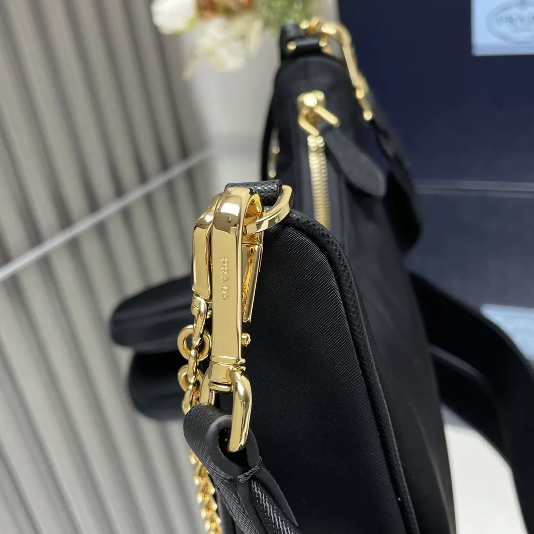 Prada Hobo 金色 腋下包 復古腋下背款