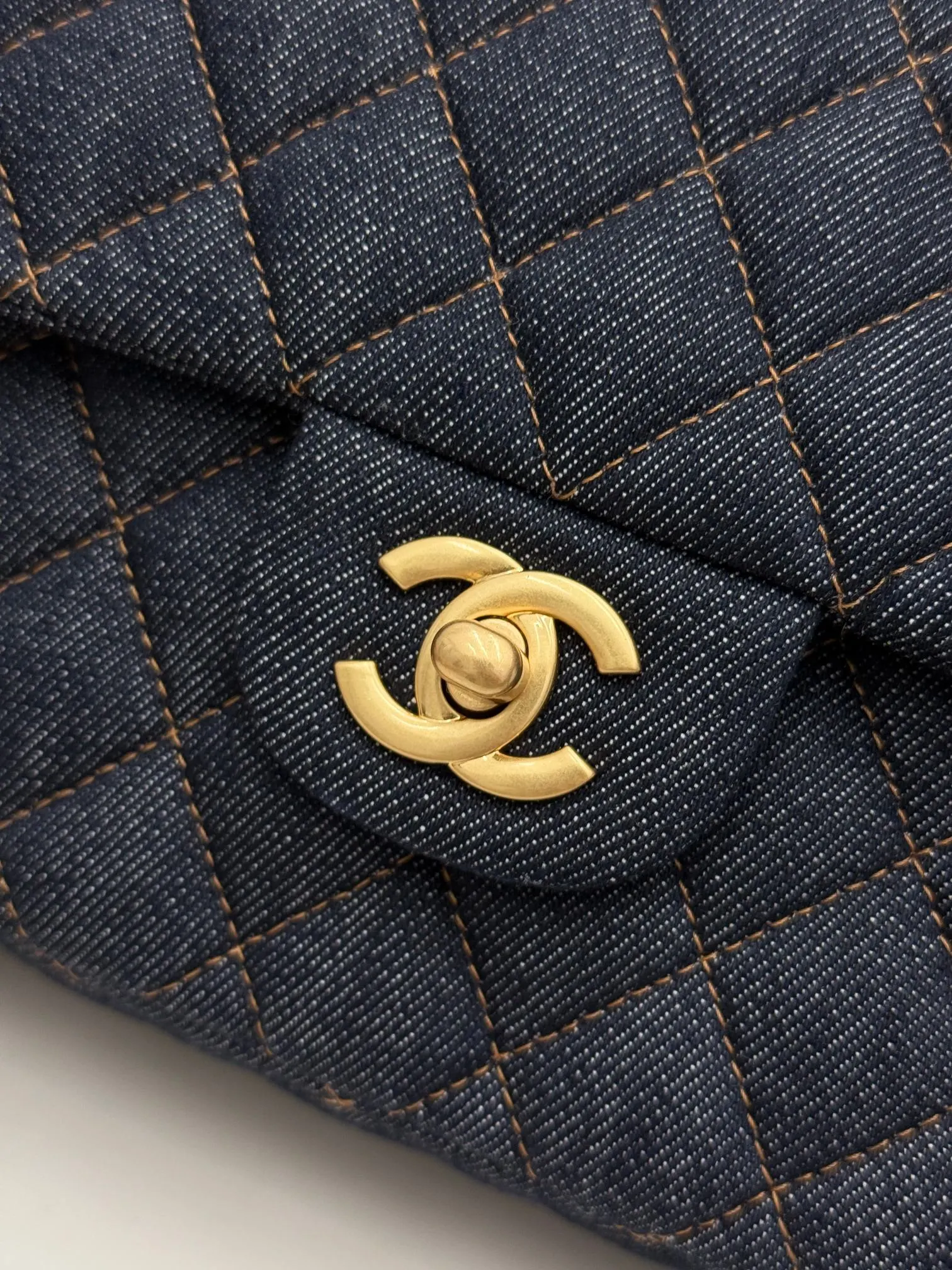 Audemars Piguet 蓝色 金色 牛皮 链条包 精致链条款