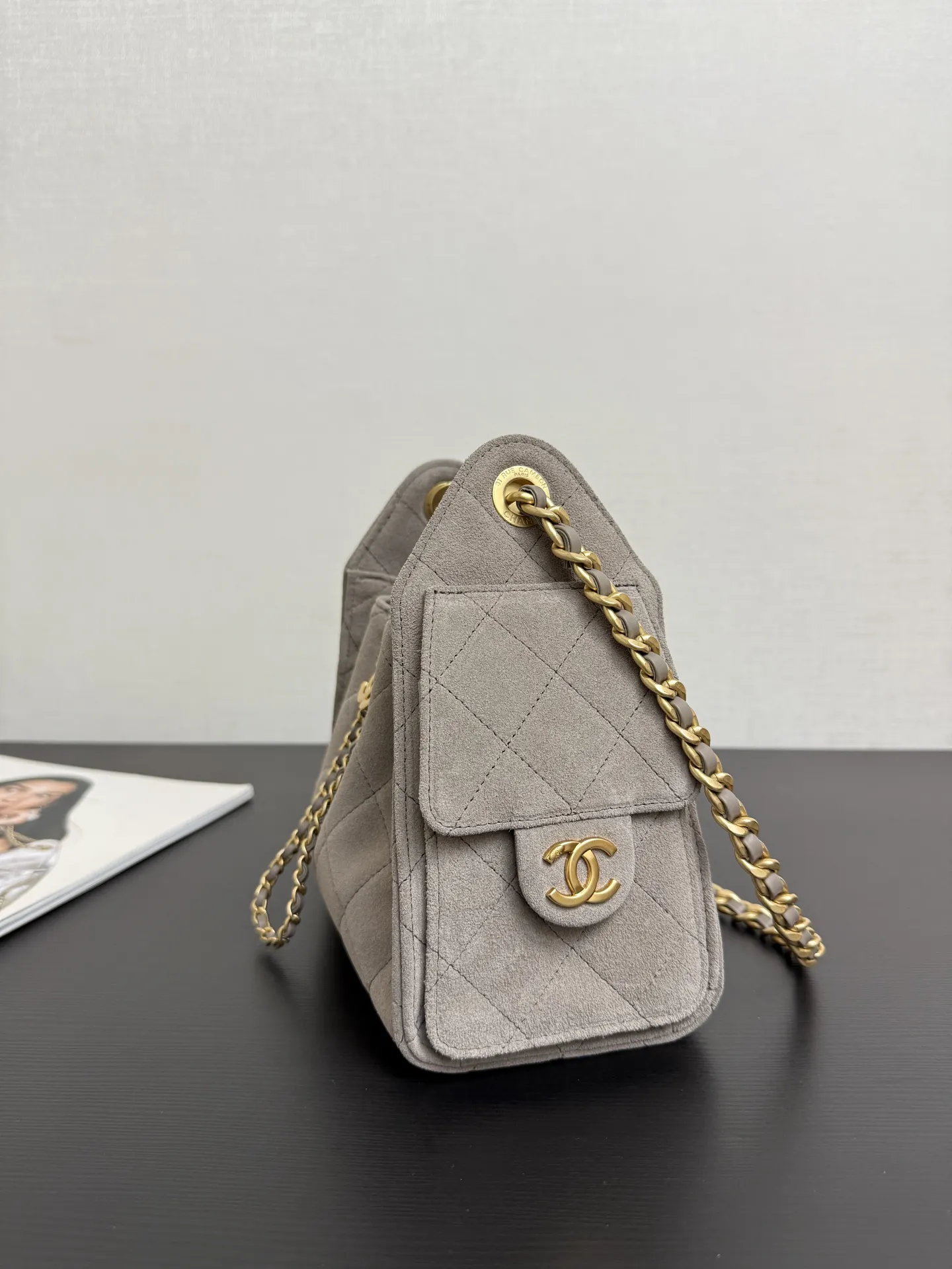 Chain Bag Leather