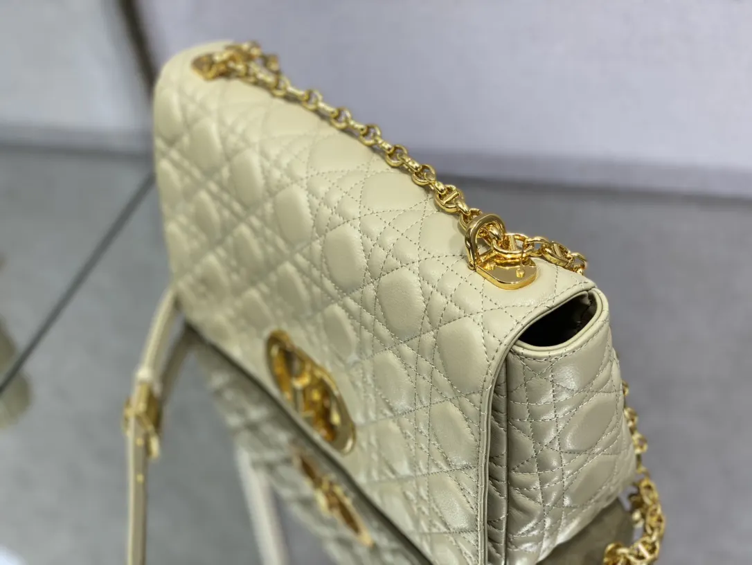 Dior Caro 皮革 鏈條包(數字5) Dior Caro 皮革 鏈條包(數字5)