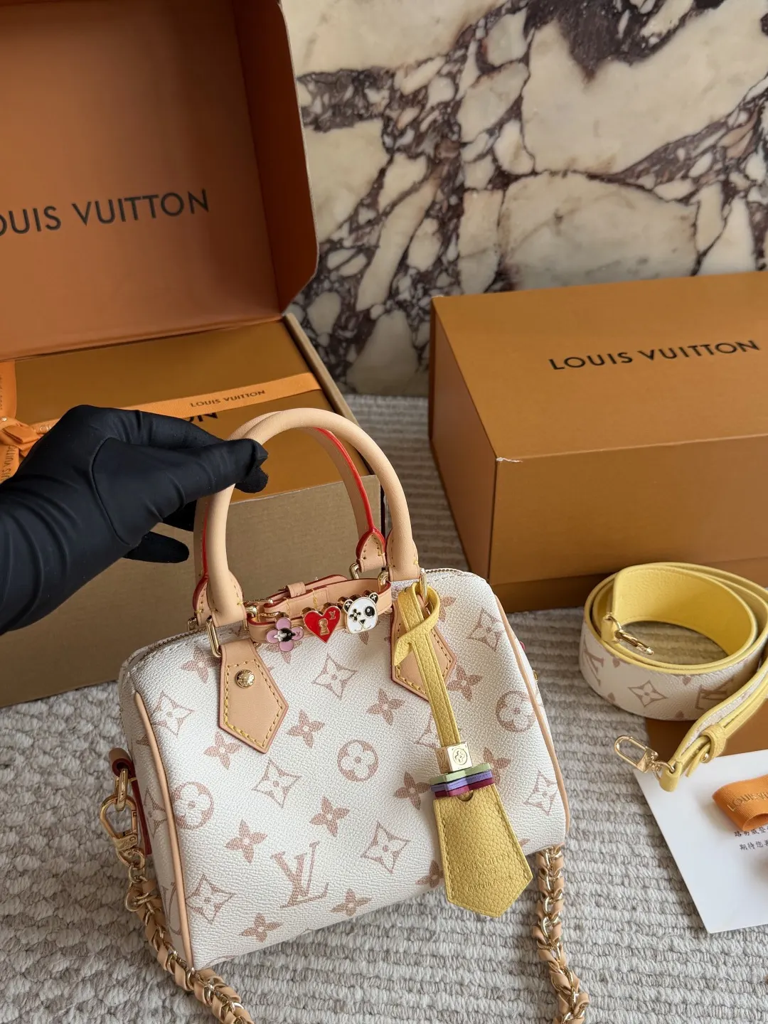 LV Speedy 枕头包 小枕头包 密封 对NANO 旅行包 大容量旅行款