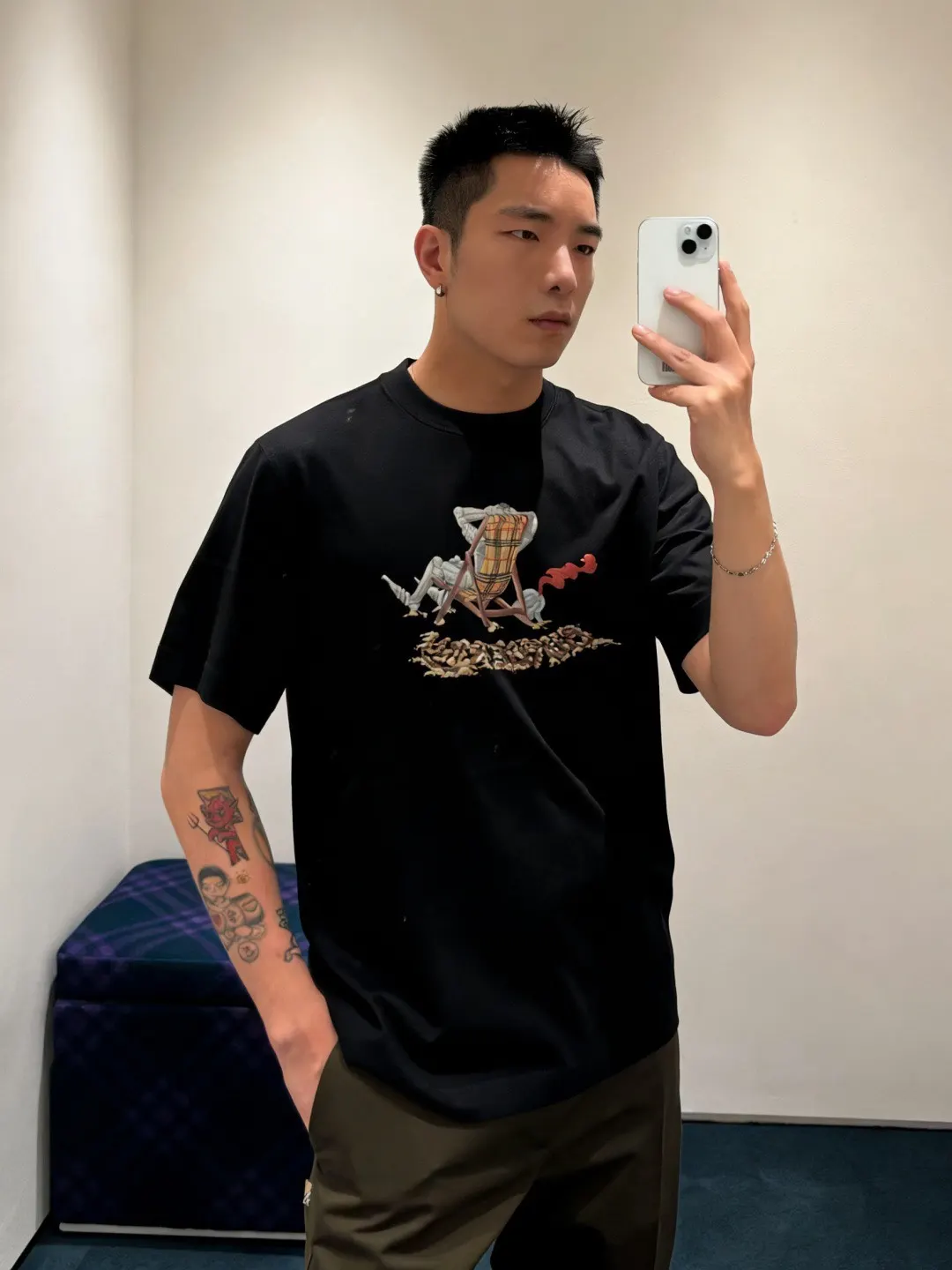 Burberry 黑色 字母 印花 针织衫 质感针织款