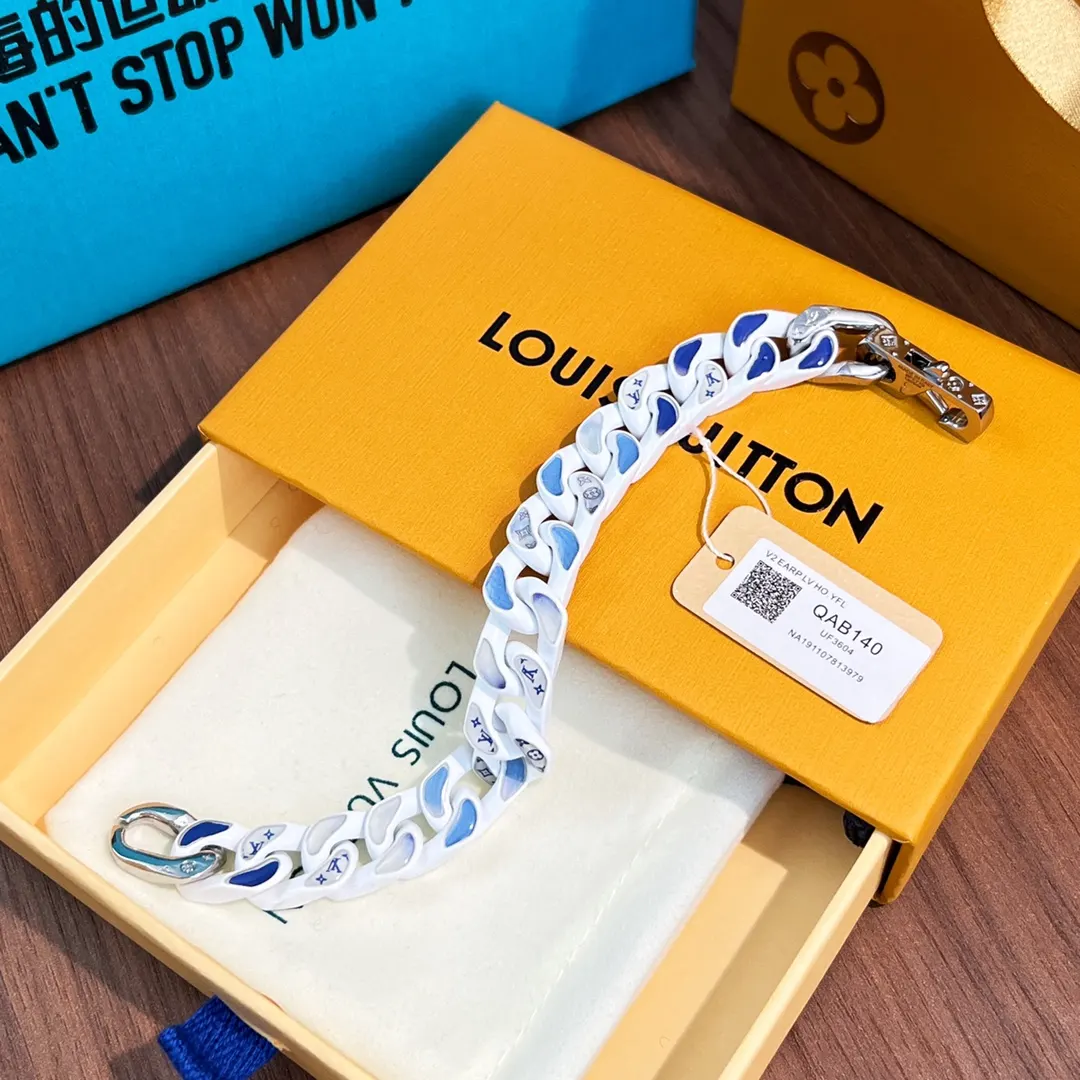 Louis Vuitton 白色 項鏈