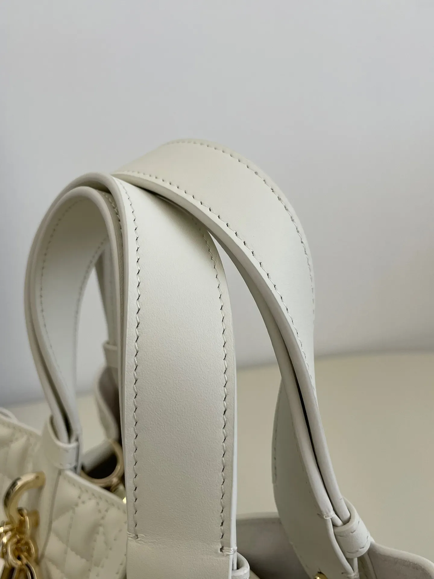 White Organizer Pouch Travel Leather
