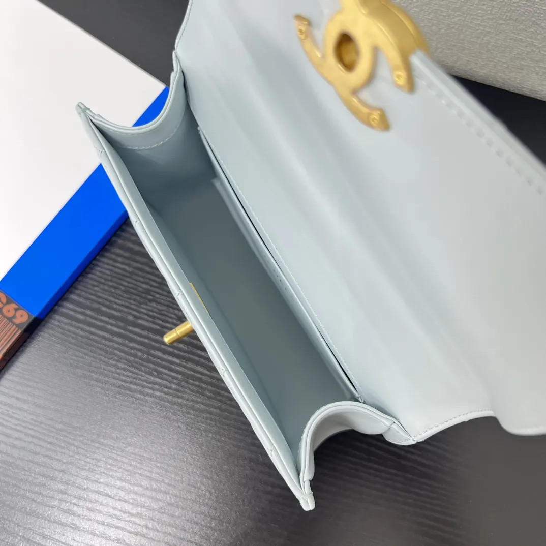 Chanel 小牛皮22 Bag鏈條包 單肩斜挎