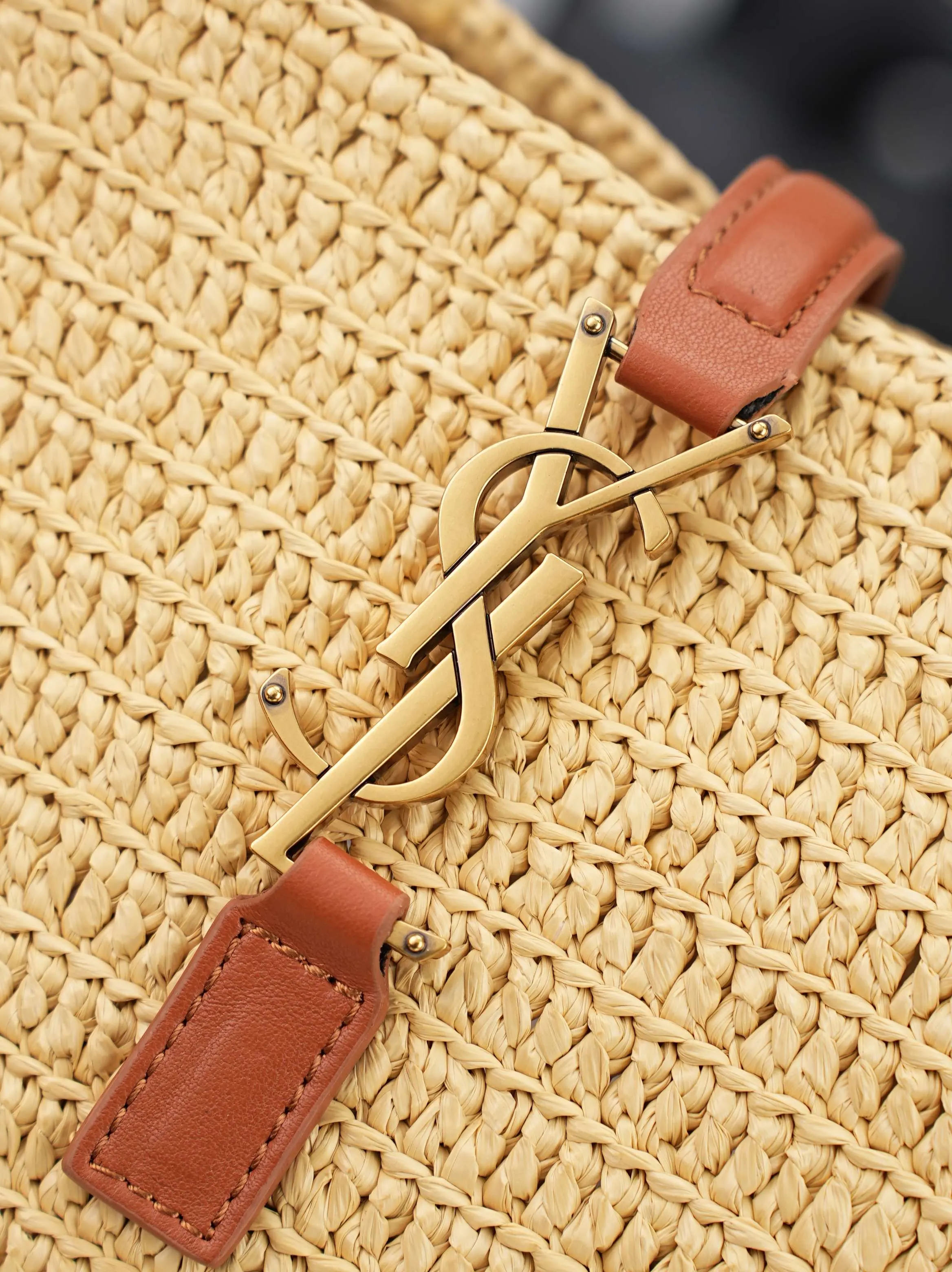 Hobo Shoulder Bag Vintage Image 9 Hobo Shoulder Bag Vintage Image 9