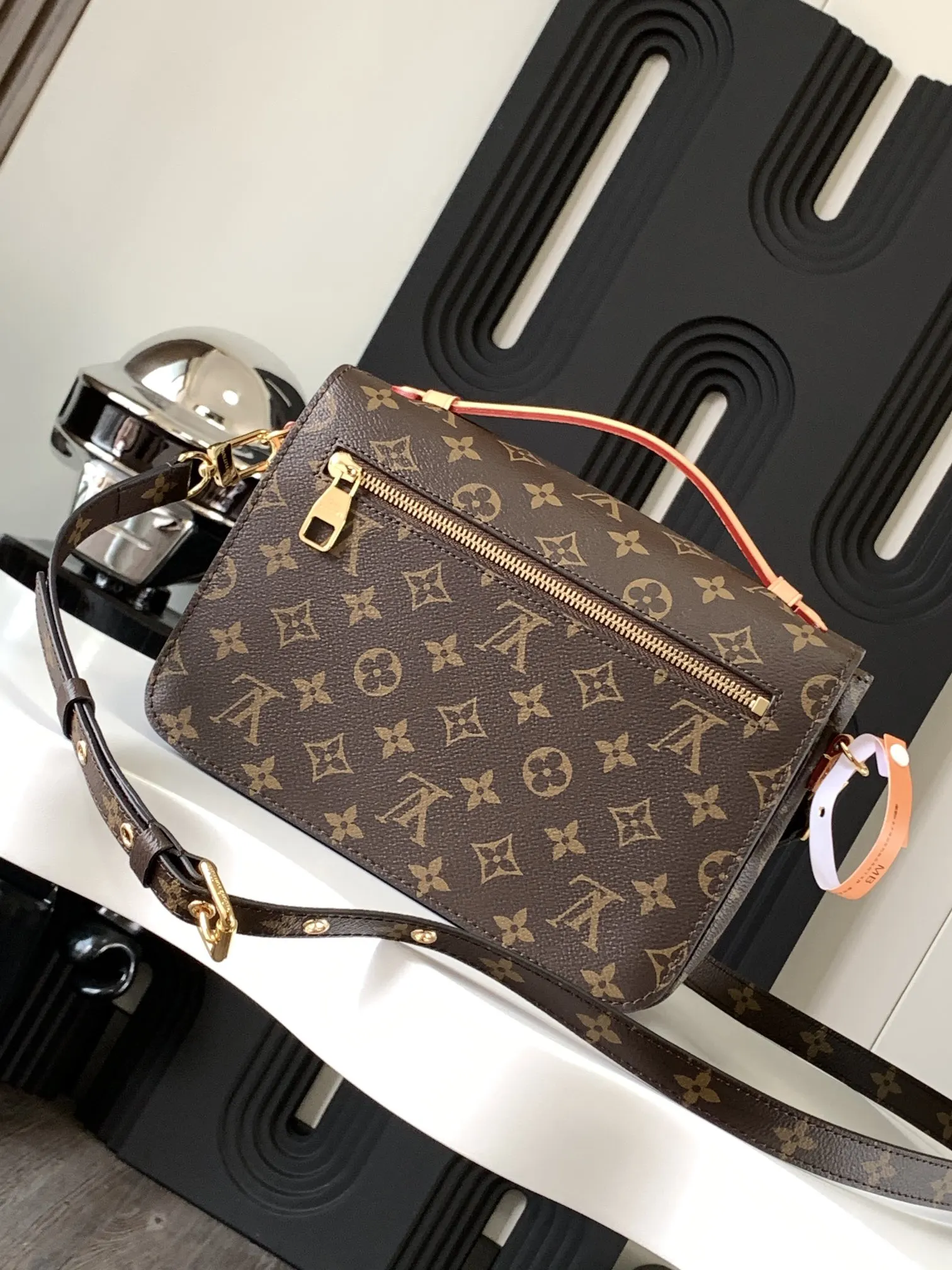 LV M44875 包袋 精选款