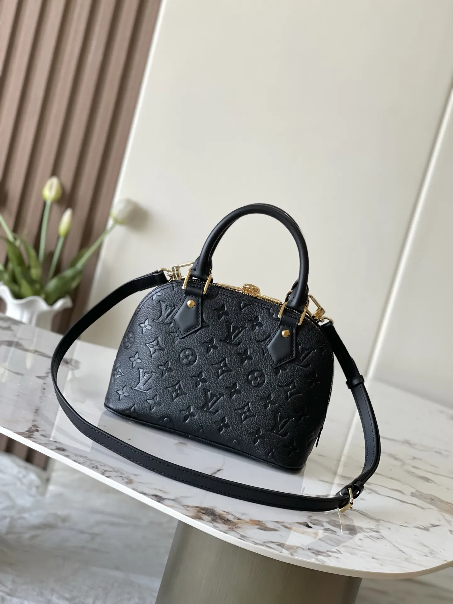 Louis Vuitton Alma 黑色 老花 手提包