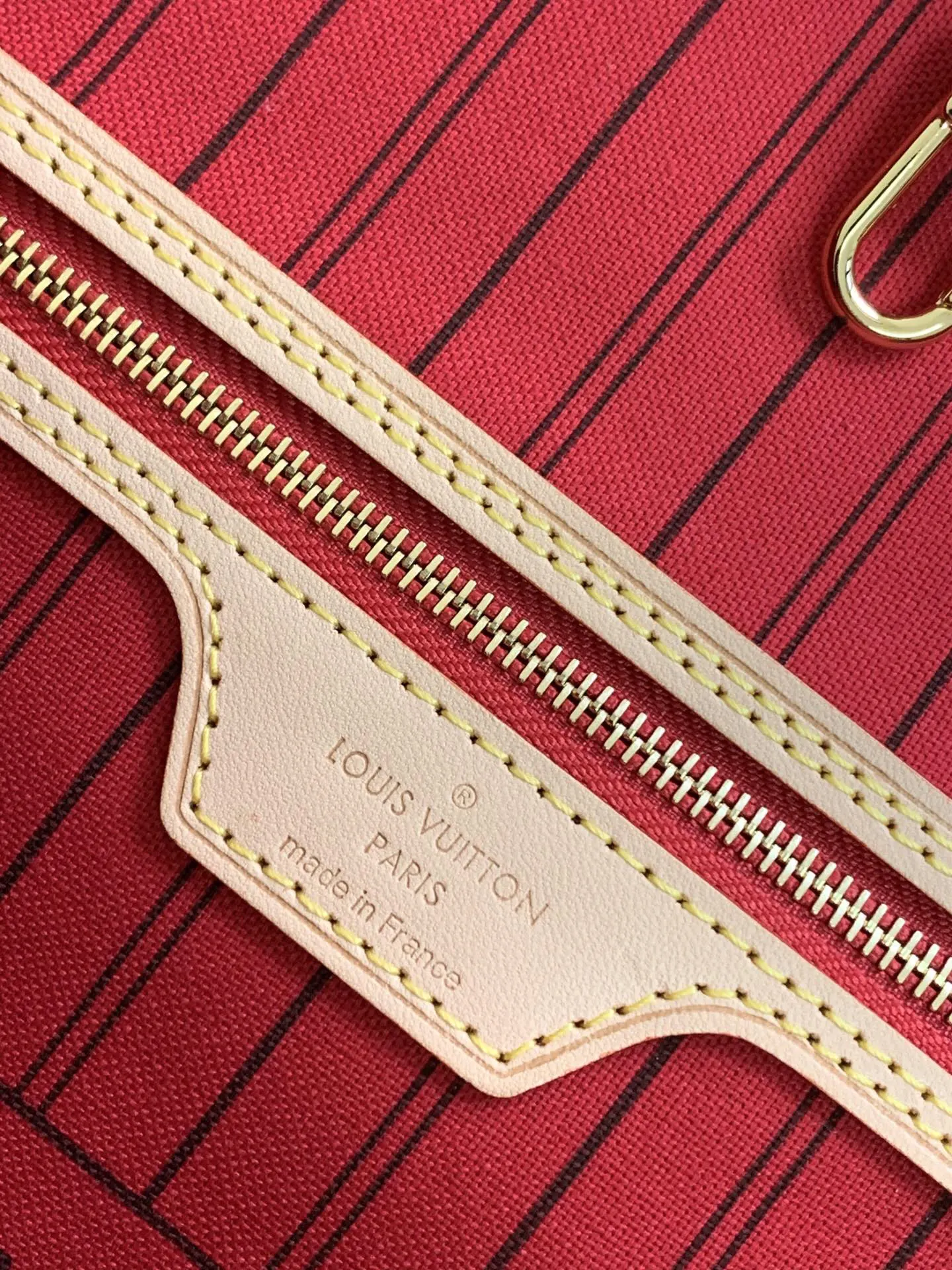 LV Neverfull 帆布 手拿包 精致手拿款