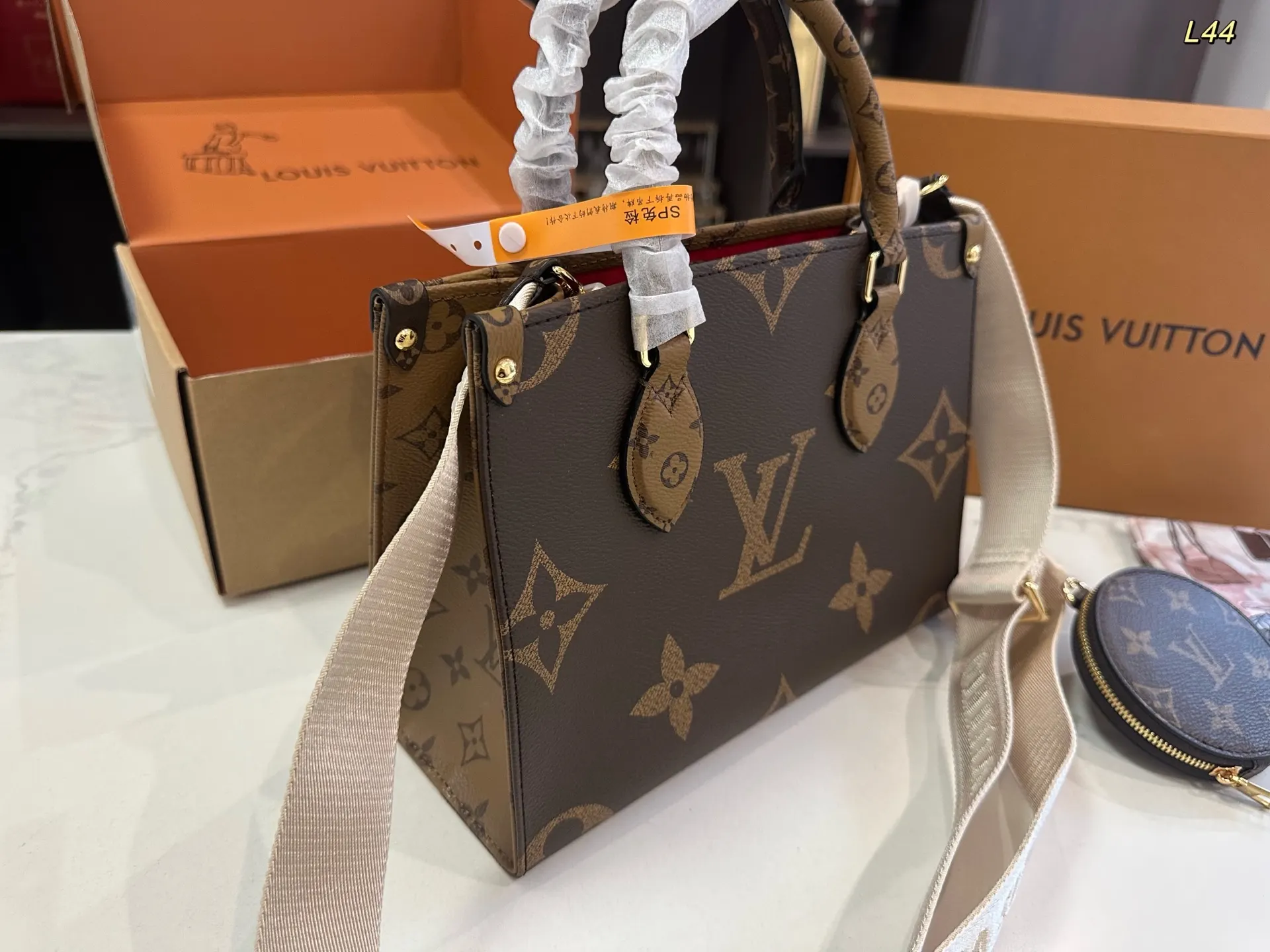 LV 托特包 大容量托特款