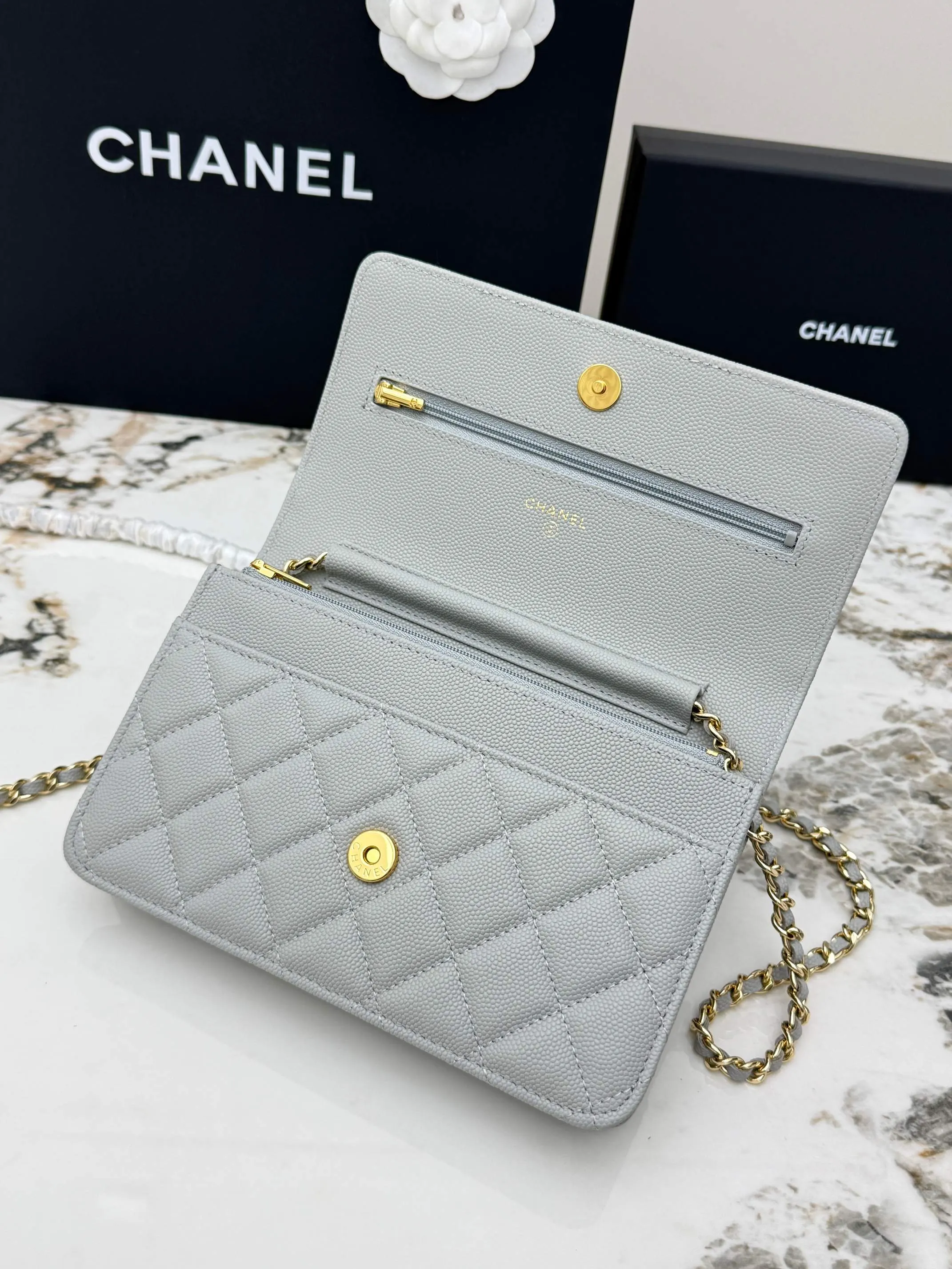 CHANEL 小牛皮 链条包 精致链条款