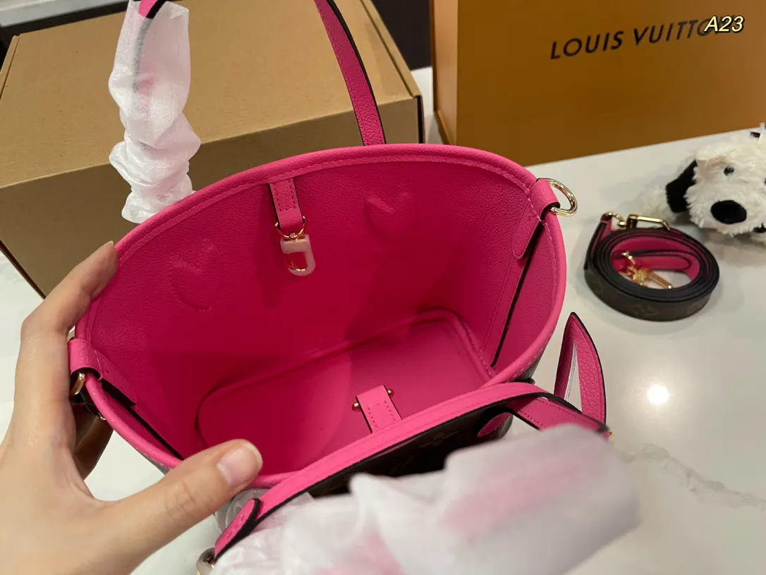 Louis Vuitton Monogram Bucket Bag Casual Leather