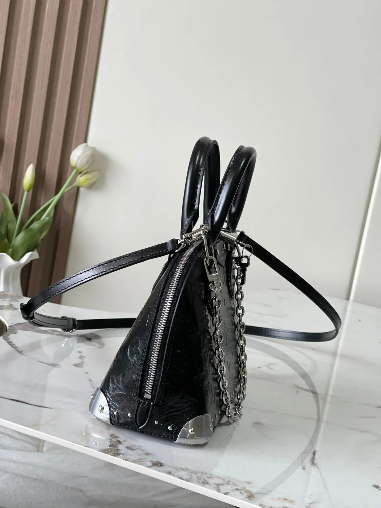 Louis Vuitton Alma M27812 Monogram 手提包