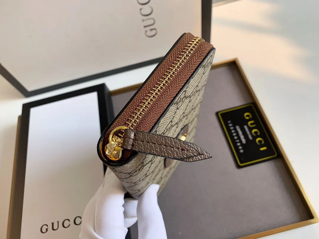 Gucci 皮革钱包 日常收纳款
