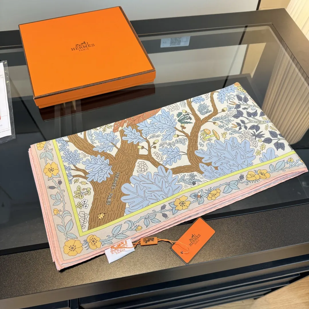 Hermès 丝巾 精致配饰