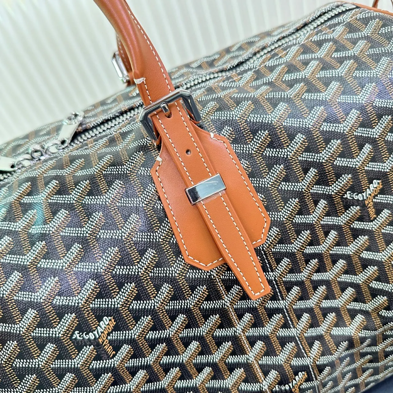 Goyard 黃色 BOSTON 旅行袋適合在机舱内使用 通过搭 一 大容量旅行款