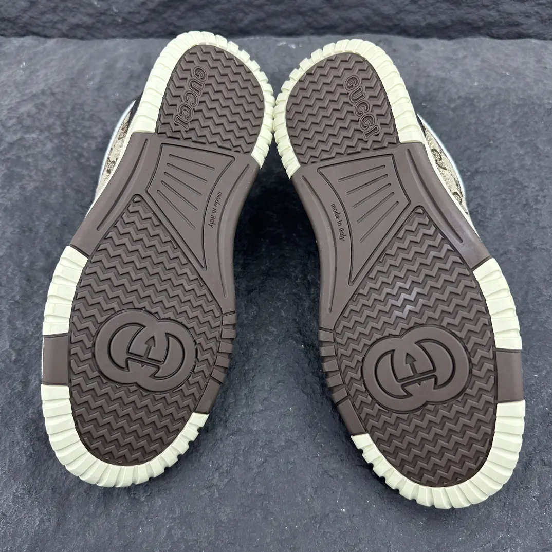 Gucci Logo Sneakers