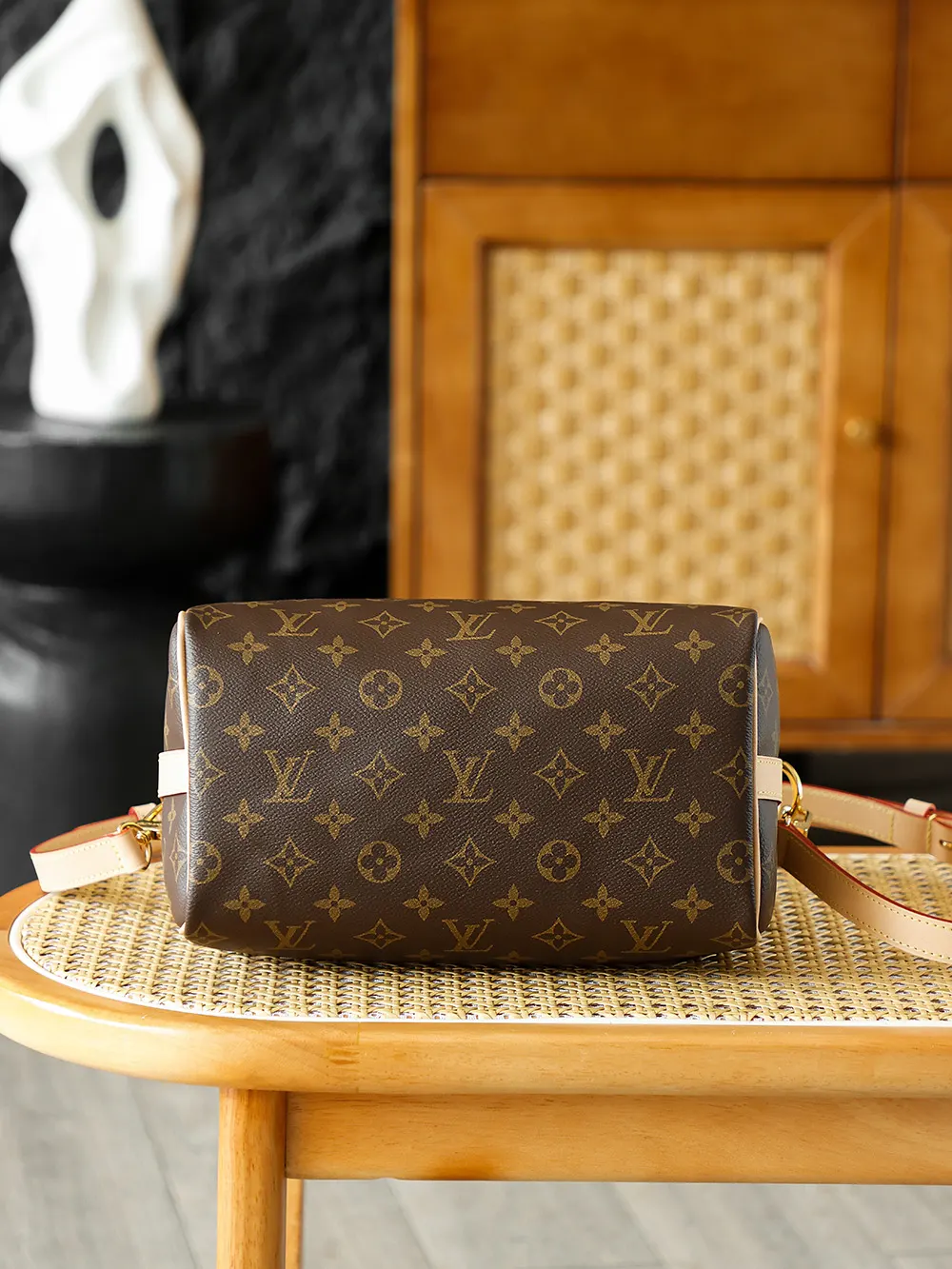 Keepall 這款源自 年代旅行風潮的手袋 因這位傳奇女星的 旅行包 大容量旅行款